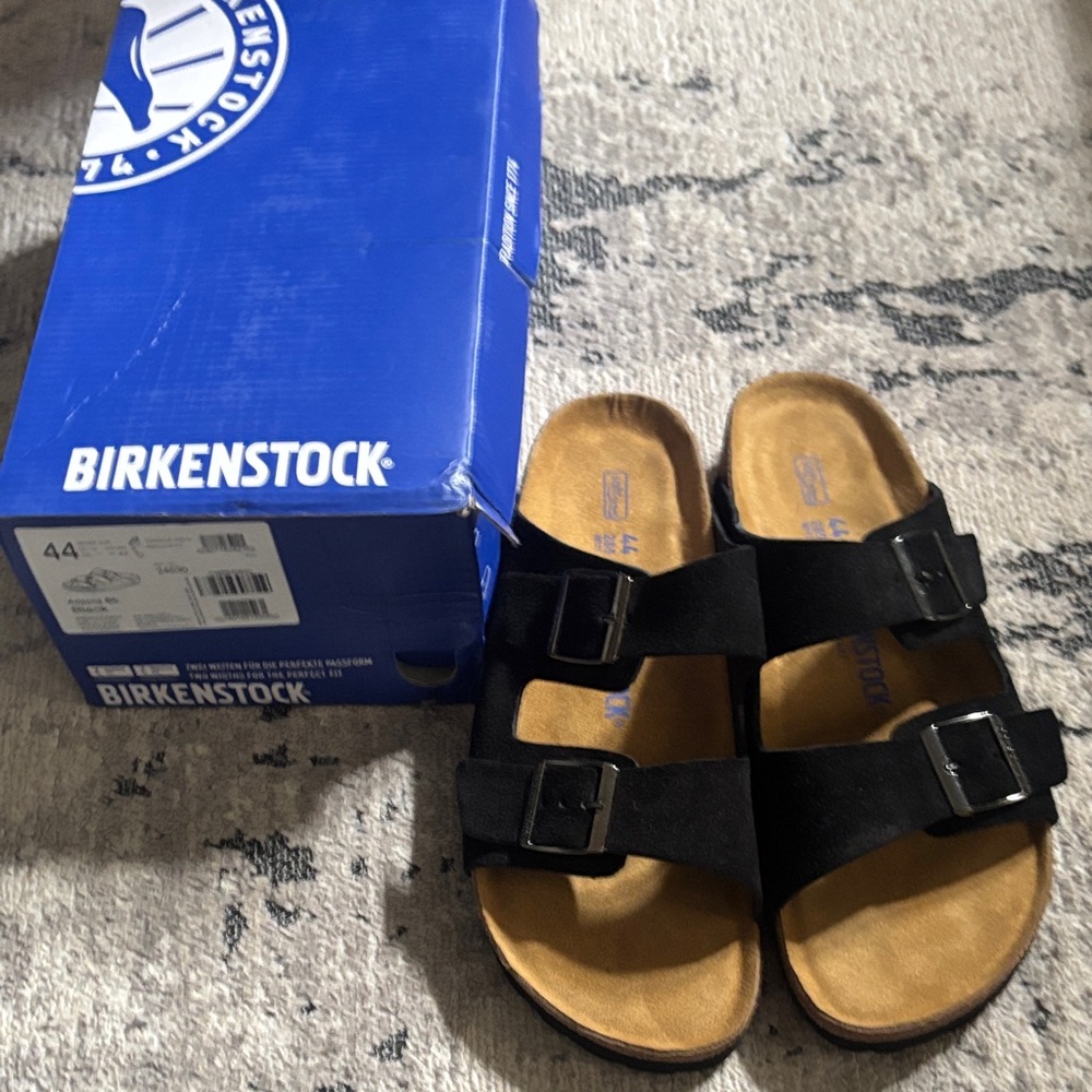 Birkenstock Black and Tan Sandals